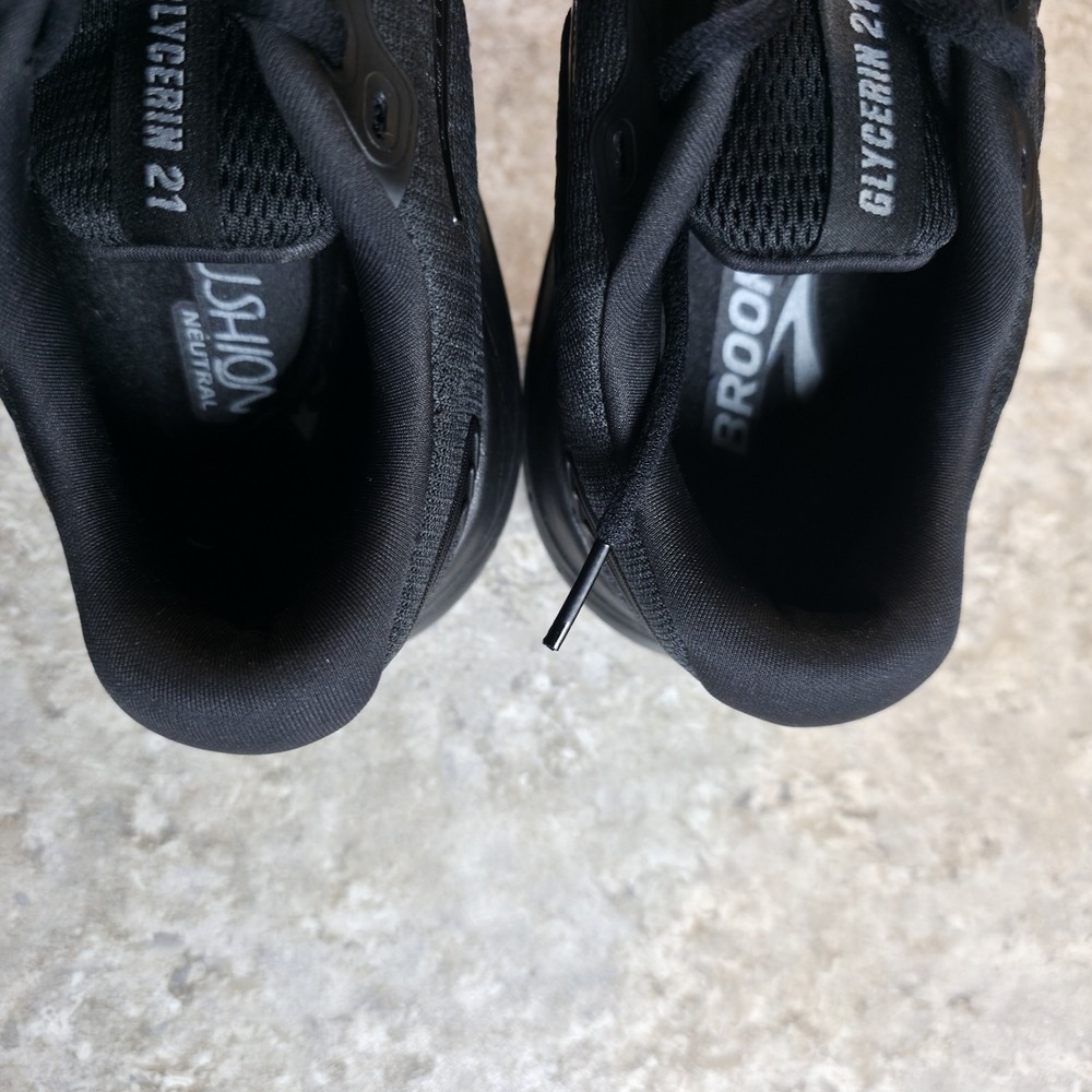 Brooks Glycerin 21 Womens 10 B Triple Black Running Shoes Sneakers *Worn Once - Picture 9 of 10
